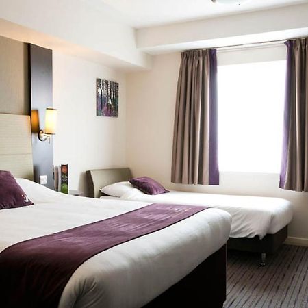 Premier Inn Southampton West Ower Екстер'єр фото